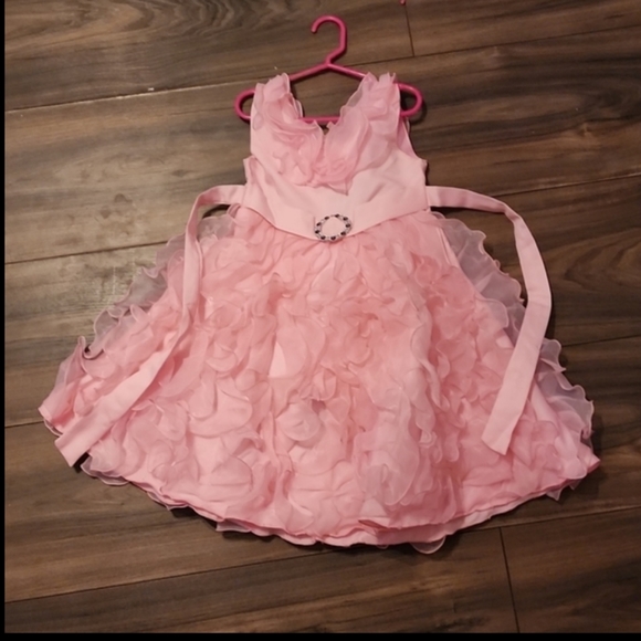 Girls Dress - Picture 1 of 1